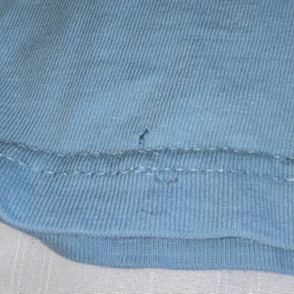 Vintage Grab a Snickers Don't Let Hunger Happen Beefy T Shirt XL Blue Soccer - Picture 6 of 7